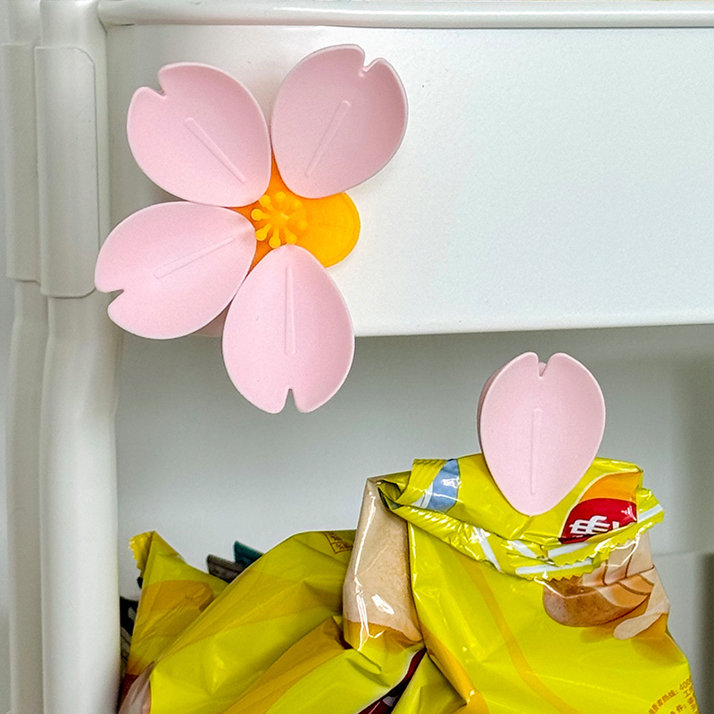 Food Storage In Plants - Sakura Magnetic Clip Creative Kitchen Gadgets